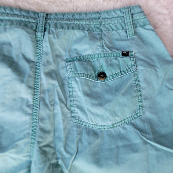 2/$20 O'Neill Hybrid Shorts 30 - Picture 5 of 9